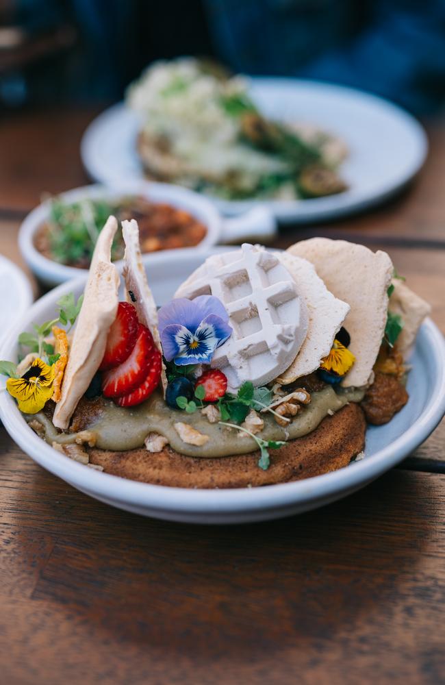 Miss Bliss’ Hummingbird hotcake with spiced banana bustard, maple meringue, dehydrated pineapple, salted caramel coconut ice-cream. Lewis Lotherington (@louislovestoeat).