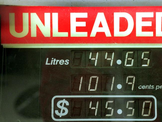 11/08/2000. Petrol price,  Ampol service station, Ferrars Street, South Melbourne. It has gone over $1.00 per litre./oil and petrol