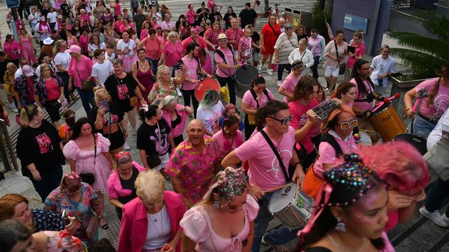 Socials at Pink convert at Townsville's Quensland Country Bank Stadium. Spot Pricey. Picture: Evan Morgan