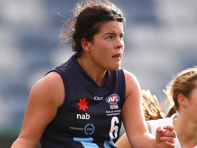 Vic Metro's Madison Prespakis kicks long during the Under-18 AFLW championships.  (Photo by Kelly Defina/AFL Media).