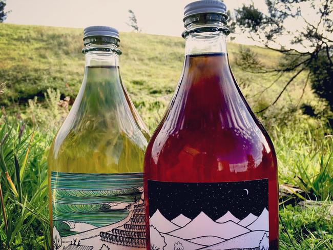 Flagons of Up the Mountain Rosé and 2016 Down the Coast Pinot Gris from Stuart Proud Winery Image supplied