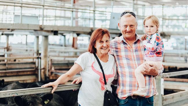 Prices for store heifers and steers have been strong at Pakenham. Pat Clark and Neil Schalken from Healesville sold 20 young, six-and-a-half month-old steers at 320kg, for $1800, last week. Picture: Chloe Smith