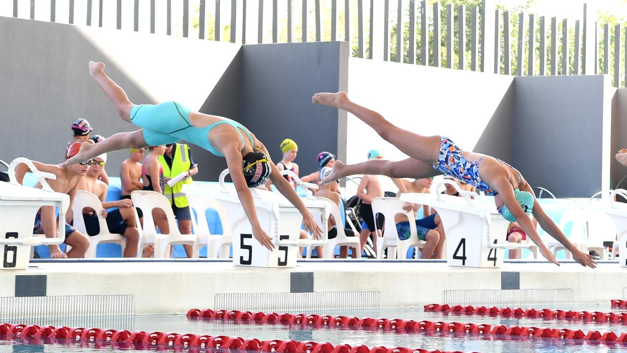 SWIMMING 2020 Beef City: Ella Whitaker and Hayley Hallam