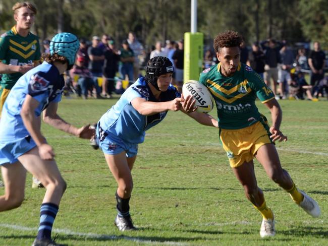 Mataio Tapua-Bon in full flight in St Brendan's College win over Marymount College in Thursday’s Confraternity Shield semi-final. Photo: Academy Photography