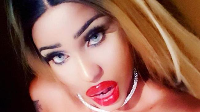 Woman Spends Thousands Turning Herself Into A Sex Doll Au