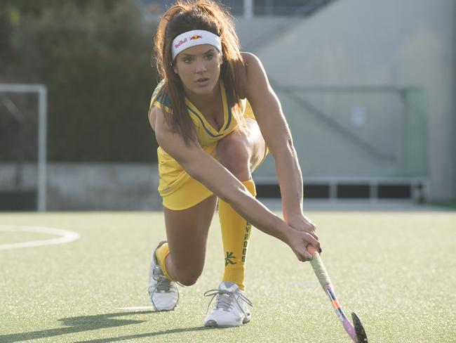 Rio Olympics 2016 Hockeyroos Poster Girl Anna Flanagan Still Eligible Rio Despite Covering Up Drink Drive Charge Herald Sun