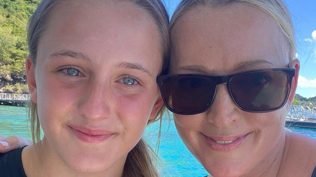 Jackie O Henderson Shares Picture With Daughter Kitty In Fiji Au — Australia’s