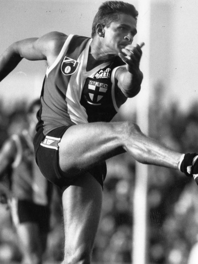 Nicky Winmar is a St Kilda legend.