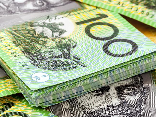 Australian one hundred dollar bills, money, notes, income, generic