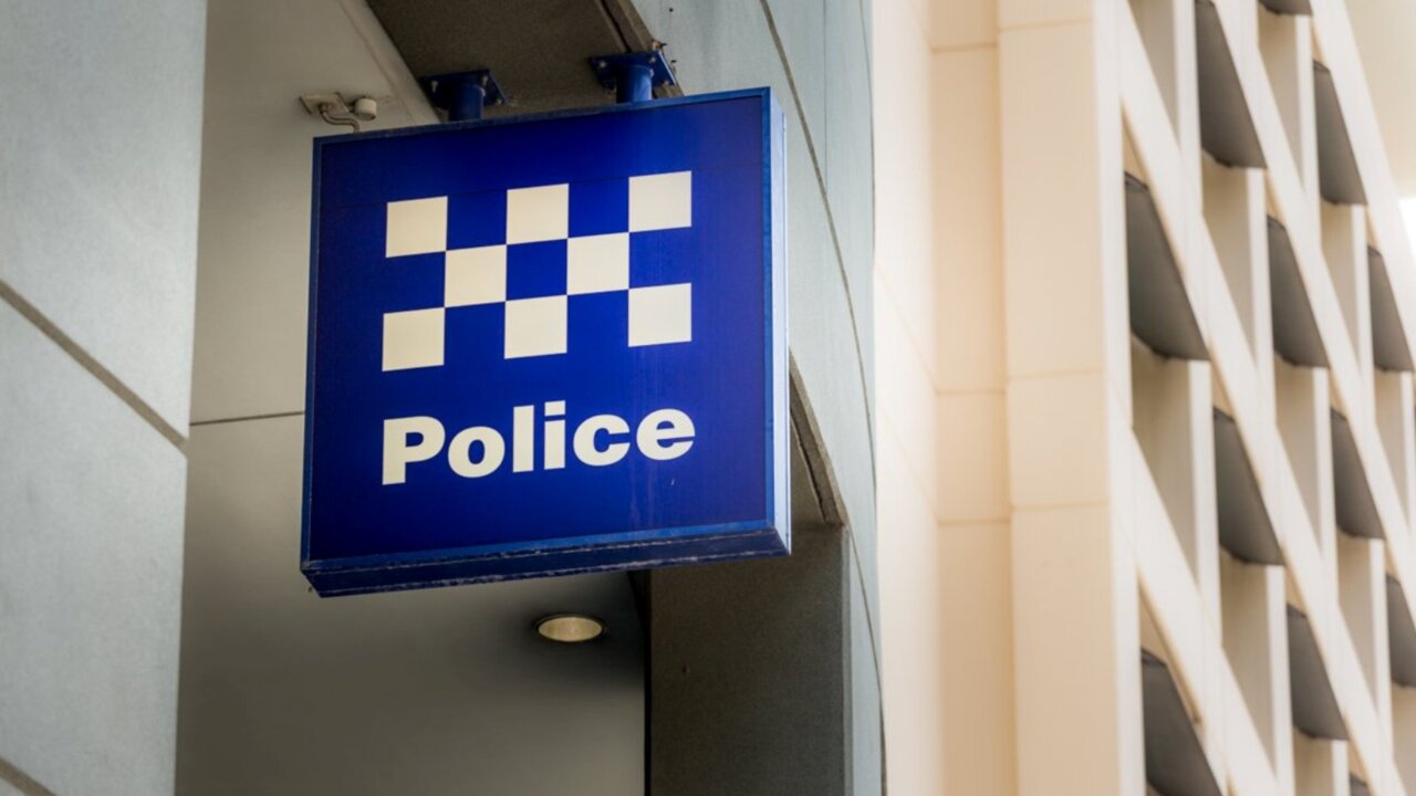 Australia should invest in ‘peer-to-peer’ support for police officers