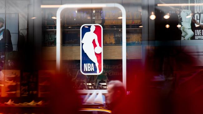 The NBA season is restarting on July 30. (Photo by Jeenah Moon / GETTY IMAGES NORTH AMERICA / AFP)