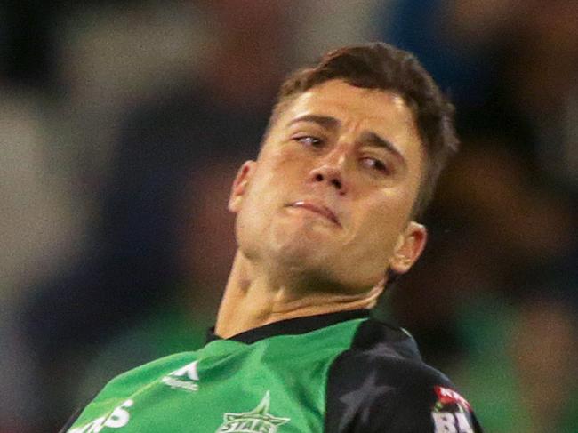 Marcus Stoinis of the Stars bowls during the Big Bash League (BBL) match between the Melbourne Stars and the Brisbane Heat at the MCG in Melbourne, Sunday, January 27, 2019. (AAP Image/George Salpigtidis) NO ARCHIVING, EDITORIAL USE ONLY, IMAGES TO BE USED FOR NEWS REPORTING PURPOSES ONLY, NO COMMERCIAL USE WHATSOEVER, NO USE IN BOOKS WITHOUT PRIOR WRITTEN CONSENT FROM AAP