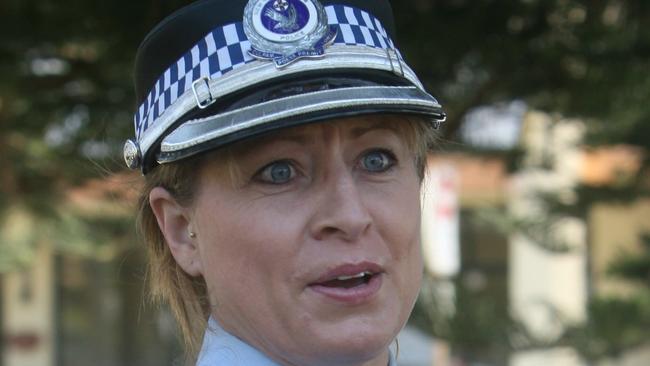 Senior Nsw Police Officer Accused Of Having Affair With Bikie Daily Telegraph