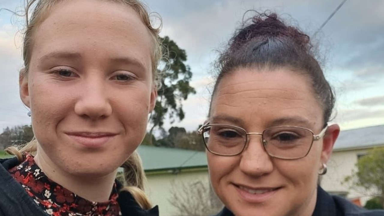 Shyanne-Lee’s mum Bobbi-Lee Ketchell (right) unleashed on the search for her daughter in a fiery Facebook post just days before police’s grim discovery. Picture: Facebook