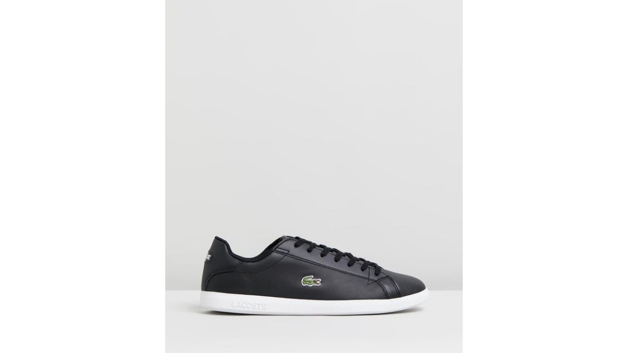 Lacoste Graduate In Black And White