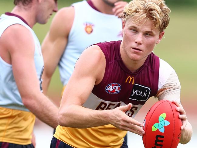 IPSWICH, AUSTRALIA - FEBRUARY 05: Levi Ashcroft during a Brisbane Lions AFL training session at Brighton Homes Arena on February 05, 2025 in Ipswich, Australia. (Photo by Chris Hyde/Getty Images)