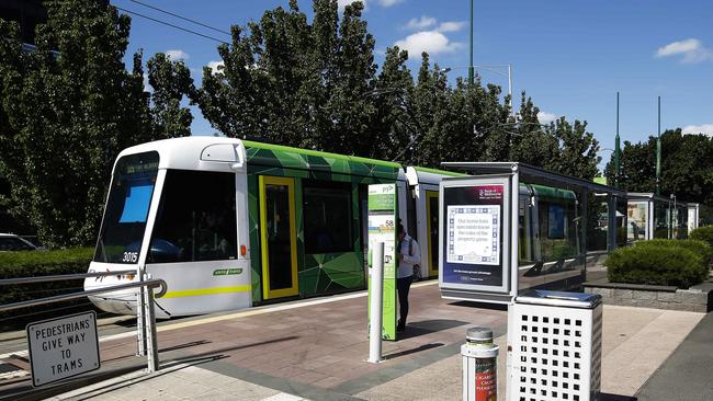 The driver did a U-turn in front of an oncoming tram.