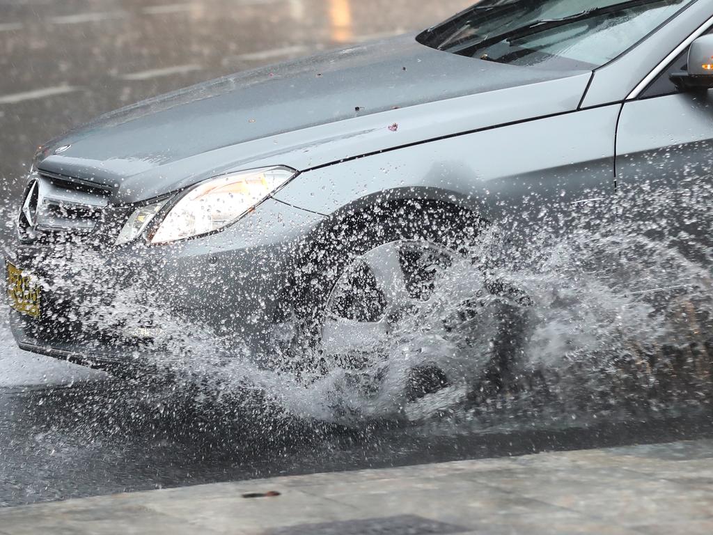 The rain caused traffic chaos for commuters this morning. Picture: Brendon Thorne/Getty Images