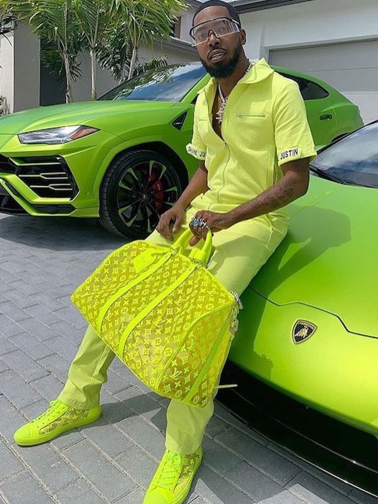 This guy is hoping to send his follows green with envy.