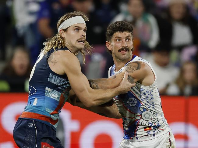 Bailey Smith (left) was facing his old club for the first time. Picture: Michael Klein