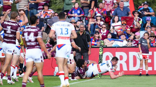 Bradman Best was denied a try after a controversial call from the bunker. Picture: NRL Images.