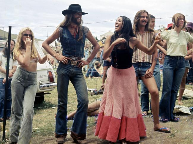 Revellers rock out a classic 70s vibe at Sunbury Pop Festival in 1974. Picture: HWT