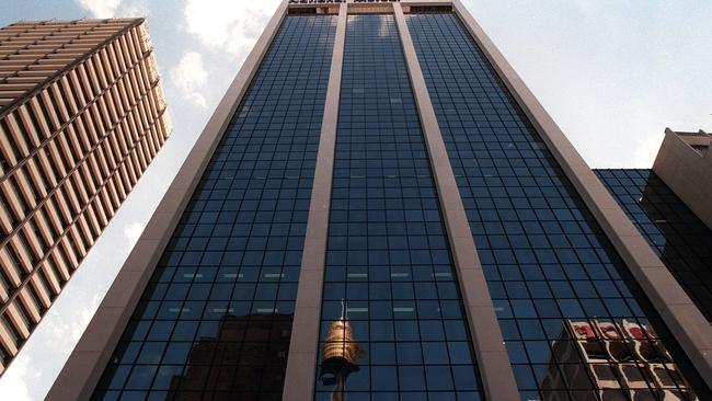 The office tower at 44 Market St, Sydney, was sold by Dexus at a discount to its December valuation.