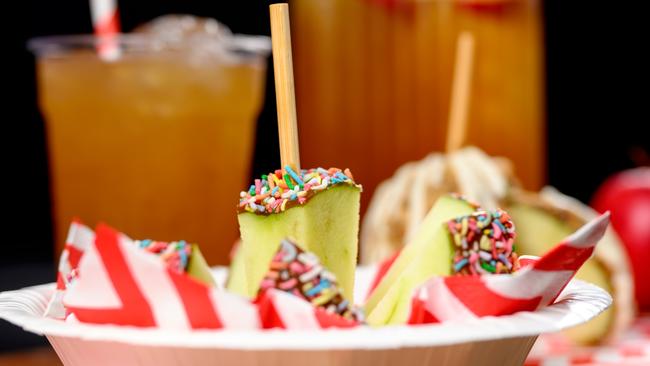 Sink your teeth into a whacky apple or freshly squeezed juice.