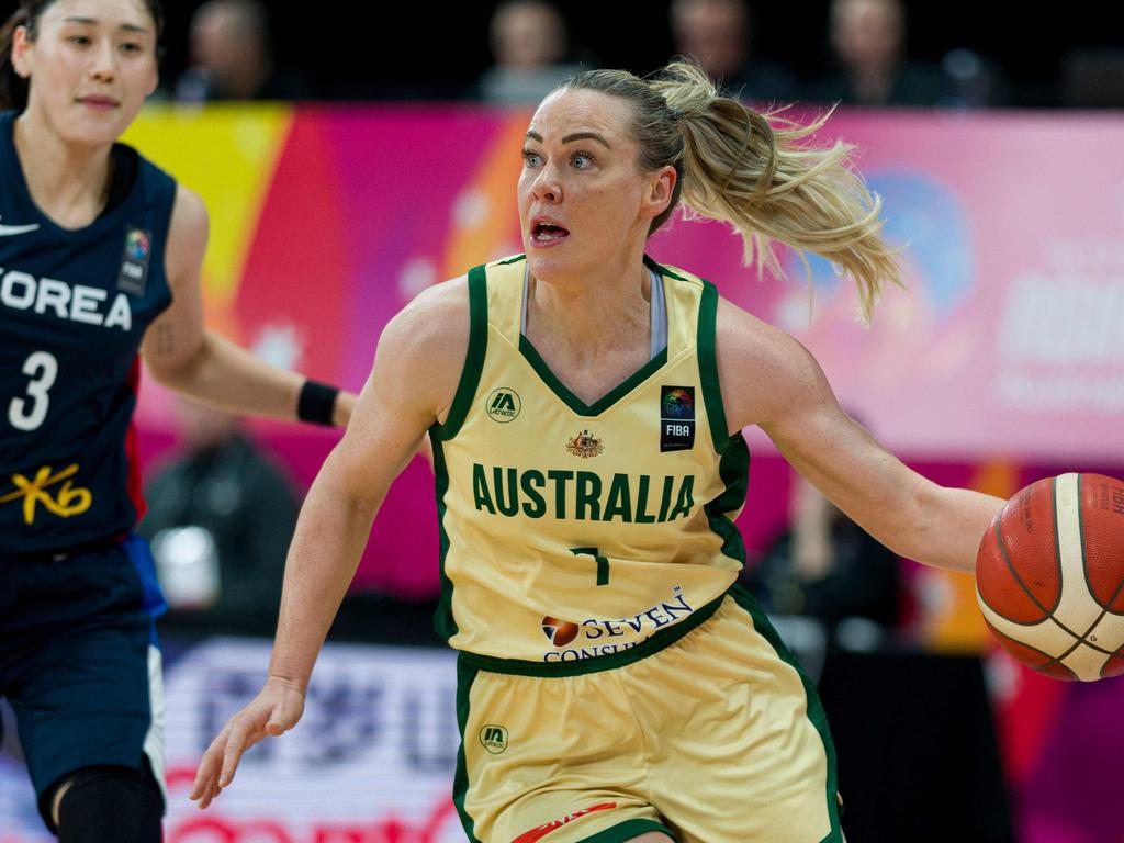 Australian Opals captain and key WNBL player Tess Madgen played a stint at Tauihi Basketball Aotearoa in 2023. Picture: ANDY CHEUNG / AFP.