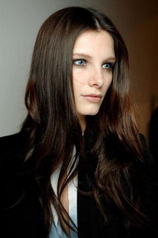 Hair Report Style Up For The New Layering Vogue Australia