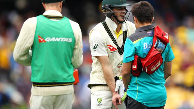 Tim Paine says a finger injury won’t keep him out of the third Test in Perth