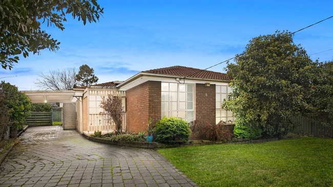 Craigieburn also made the list of Victorian areas where homeowners are struggling with their mortgages, but there were still buyers for 4 Peterlee Court which sold for $530,000 this week.