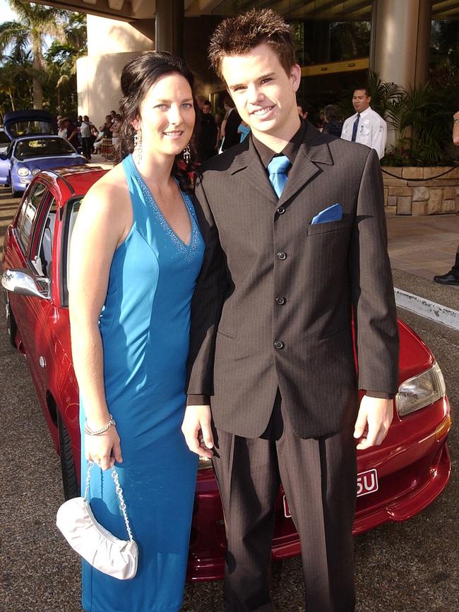 NOVEMBER 14 2005, NEWS-GCB, Reporter:Katie Ots Details:Palm Beach Currumbin State School Formal at Conrad Jupiters Casino Broadbeach l to r Shelly Thompson , James Hayes Pic:Alex Carter