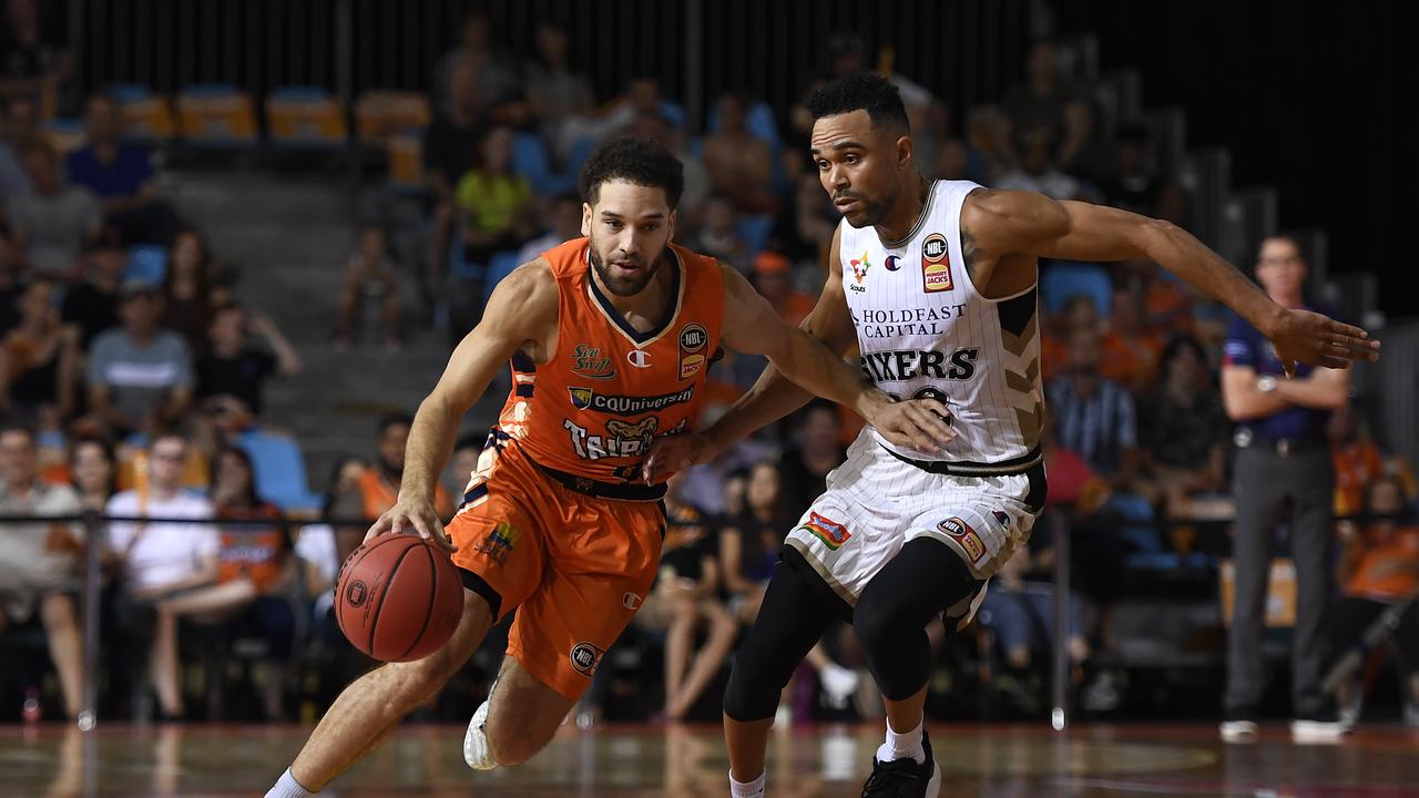 CAIRNS, AUSTRALIA – MARCH 28: Tad Dufelmeier of the Taipans drives to the basket during the round 11 NBL match between the Cairns Taipans and the Adelaide 36ers at Cairns Pop Up Arena on March 28, 2021 in Cairns, Australia. (Photo by Albert Perez/Getty Images)