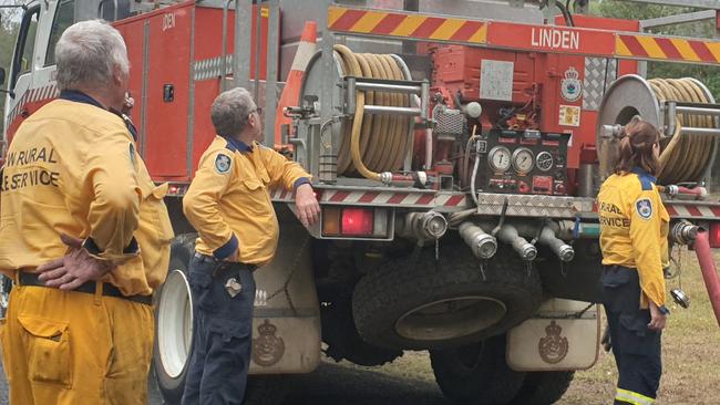 Linden RFS crew members were continuing patrols of the L3 trail his afternoon. Picture: Isabell Petrinic