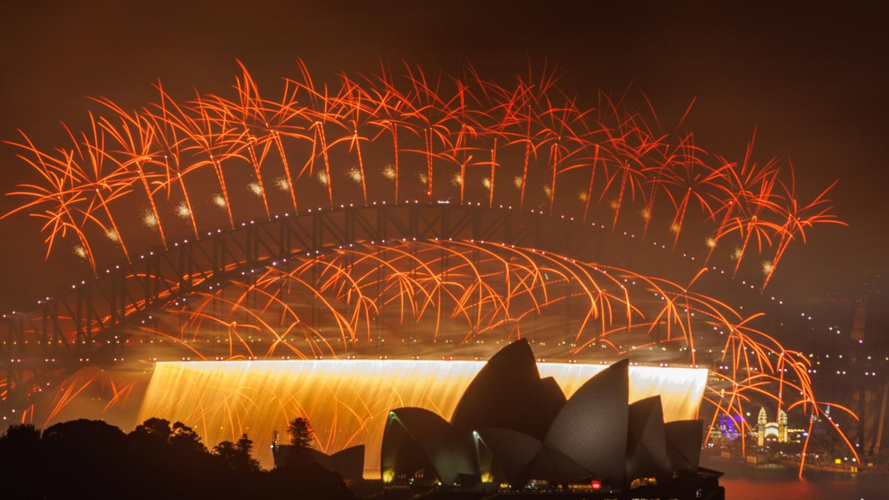 The iconic waterfall effect off the Sydney Harbour Bridge. Picture: Justin Lloyd.