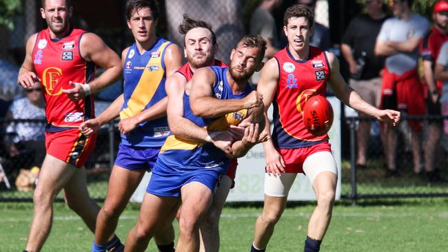 Mitcham v Flinders Park. Pic: Jayson Vowles