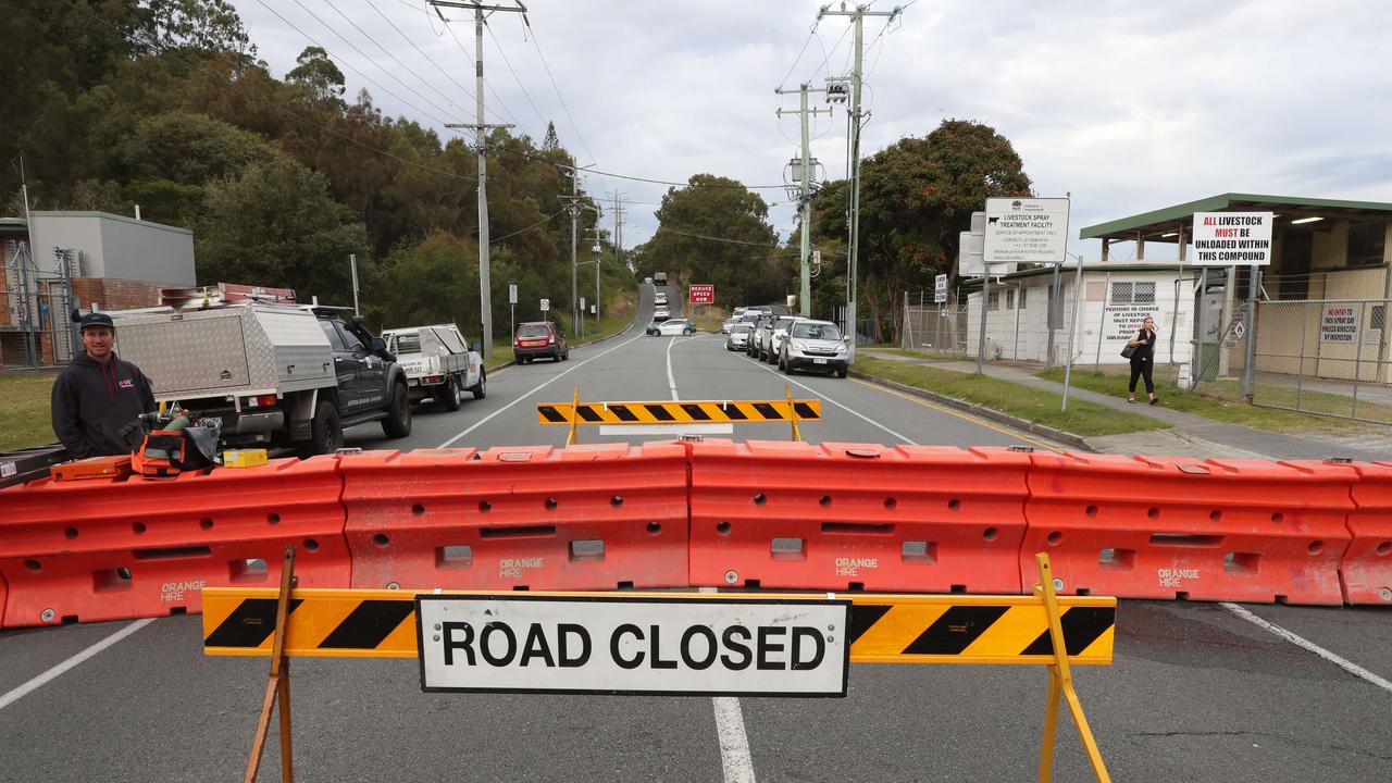 The hard border and long Queues return to the Qld NSW border on the Gold Coast. Road Closure on Miles St Coolangatta. Picture: Glenn Hampson.