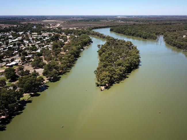 Darling River feature. The junction of the River Murray and Darling River at Wentworth. Picture: Toby Zerna