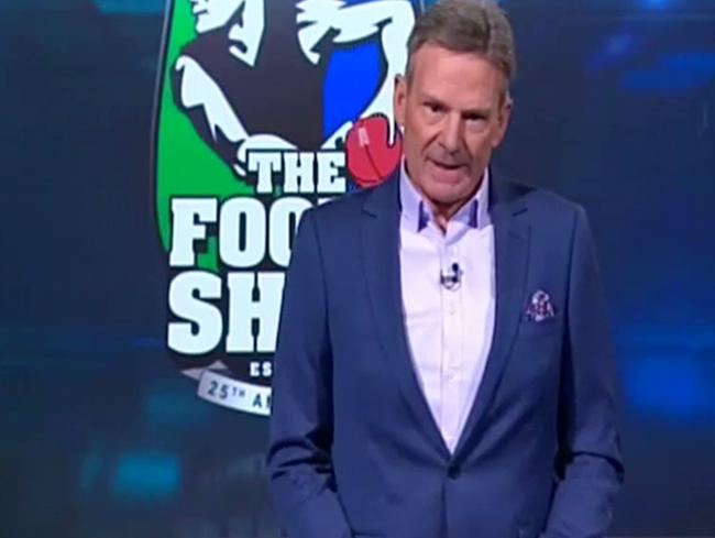 Sam Newman “farewells” viewers on Thursday night’s The Footy Show. Picture: Channel 9