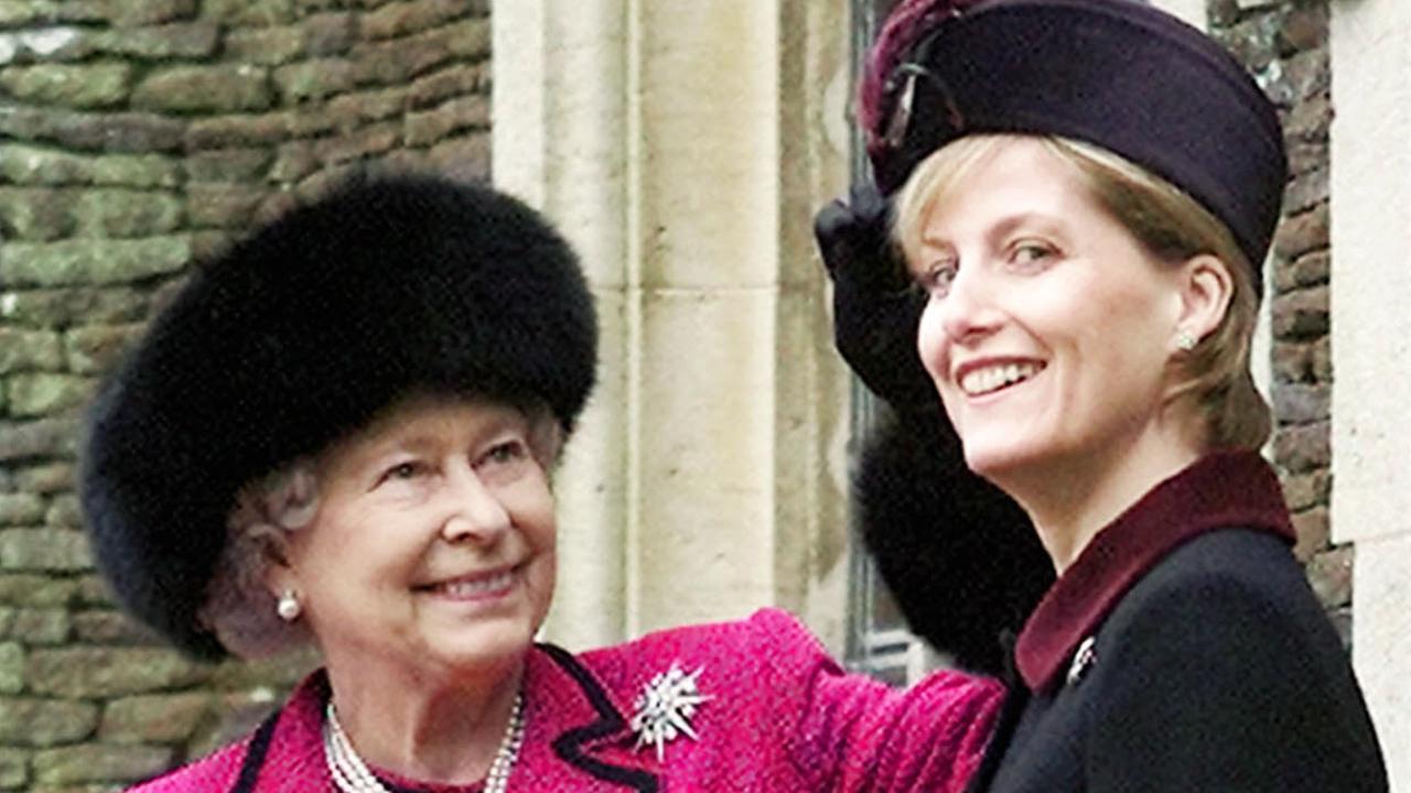 Sophie and Queen Elizabeth, seen here in 2002, became fast friends.