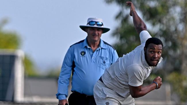 VTCA: Sydenham-Hillside quick Stefon King. Picture: Andy Brownbill