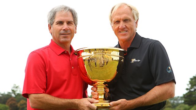 Greg Norman (R) pictured with Fred Couples and the Presidents Cup.