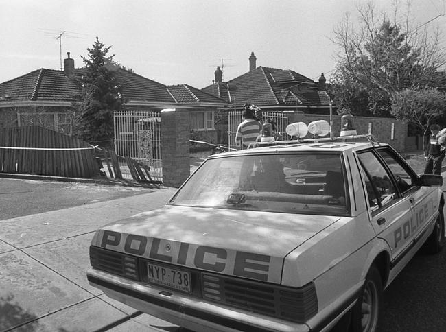 Police outside the Geelong home of murder victim Salvatore Rotiroti. Vince Rotiroti, 21 at the time, found his father’s body lying in a pool of blood in the driveway on September 6, 1988.