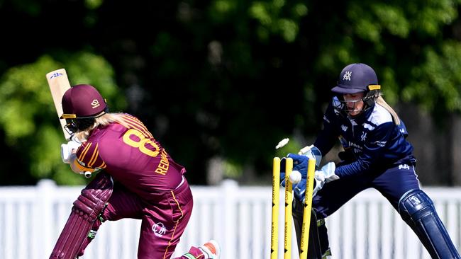 Georgia Redmayne is bowled by Cheeran. Picture: Bradley Kanaris/Getty Images.