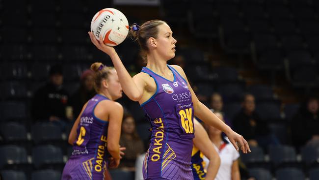 Oakdale finished fifth in 2021 – can it go one better and make the finals this season? Picture: Netball SA