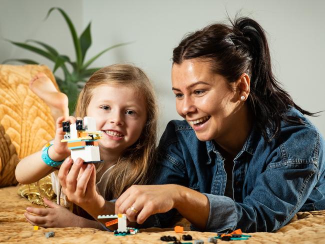 The Daily Telegraph. Smart Daily. 4th December 2021.Pictures by Julian Andrews.Lifestyle portraits of Irma Rinaudo and daughter Allegra (5) playing with Leggo at their home in Earlwood, Sydney.  With the increase in kids glued to their screens during the pandemic, it's never been more important to invest in educational, screen-free toys.