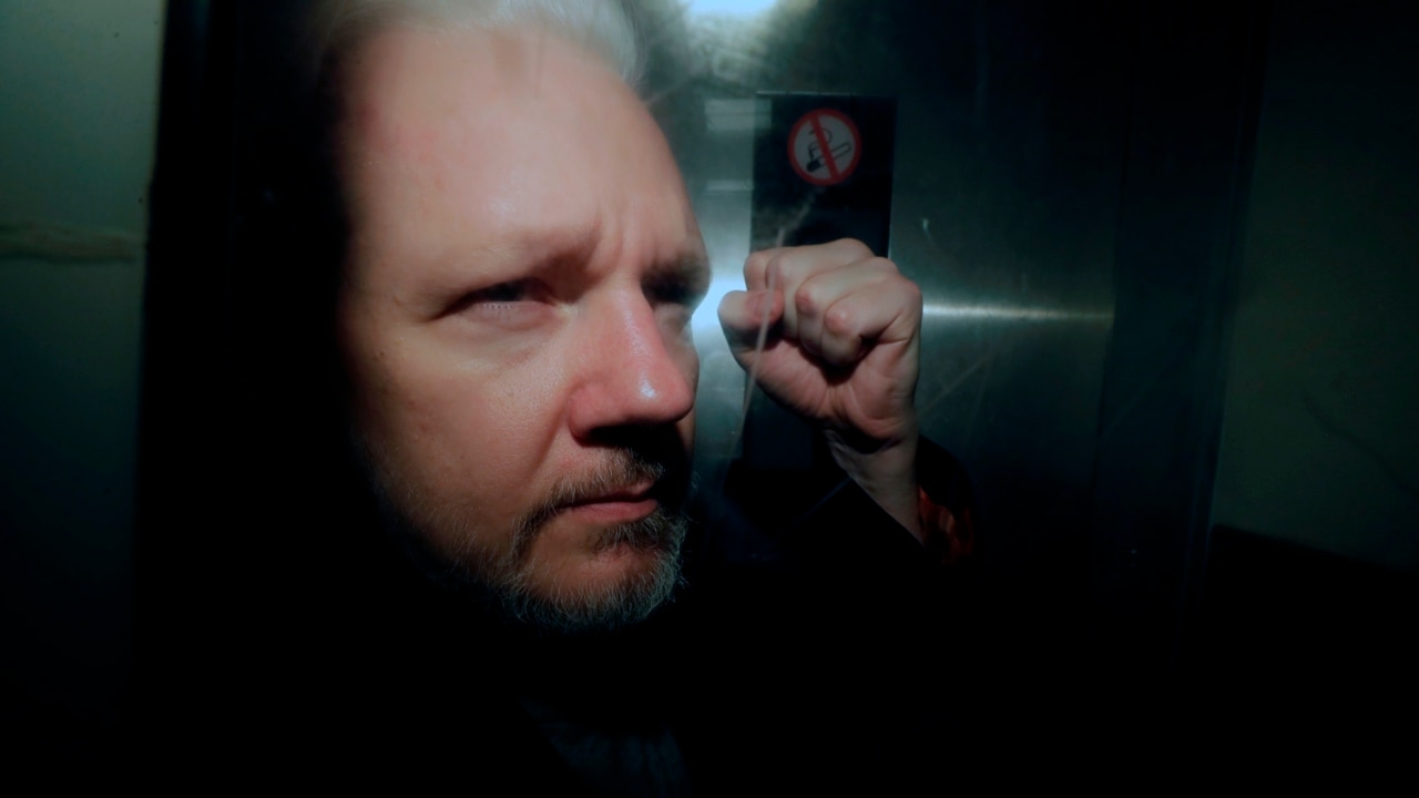 Assange  extradition hearing to go ahead in February