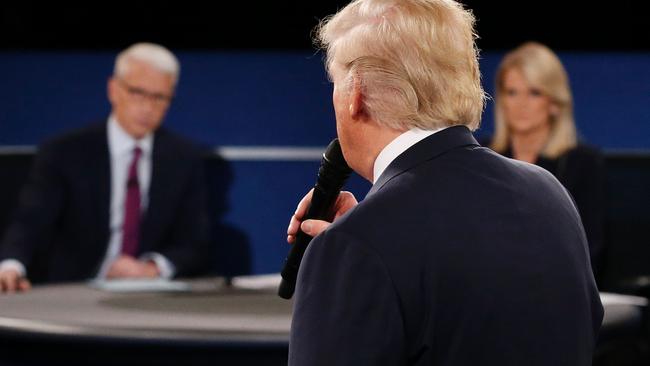 Anderson Cooper, Martha Raddatz: Donald Trump Says Presidential Debate ...