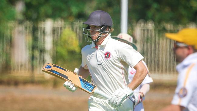 Jackson Isakka batting in Darwin. Picture: Glenn Campbell